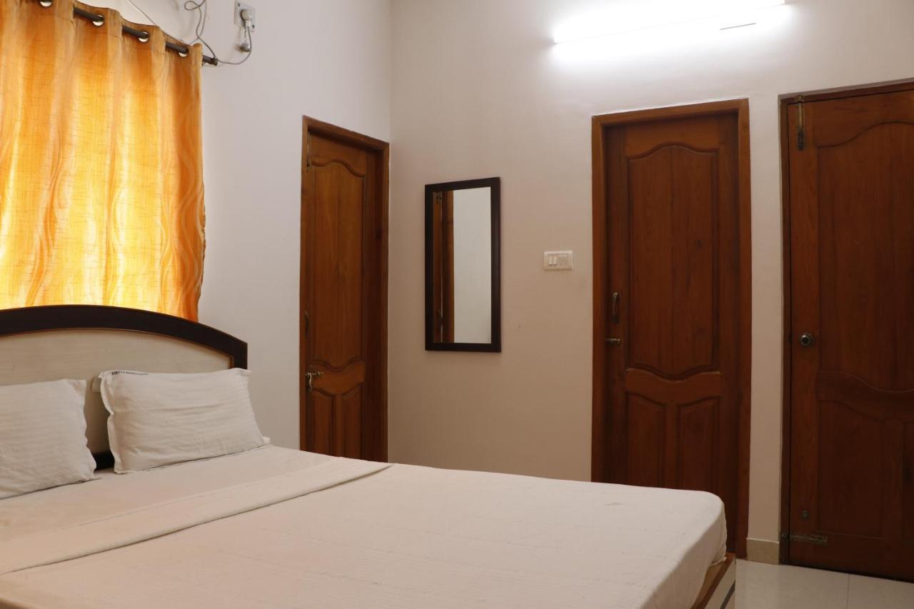 Fiesta House Pallikaranai Chennai Luaran gambar